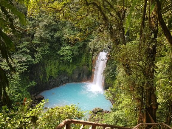 Cascada Río Celeste Volcán Tenorio Costa Rica