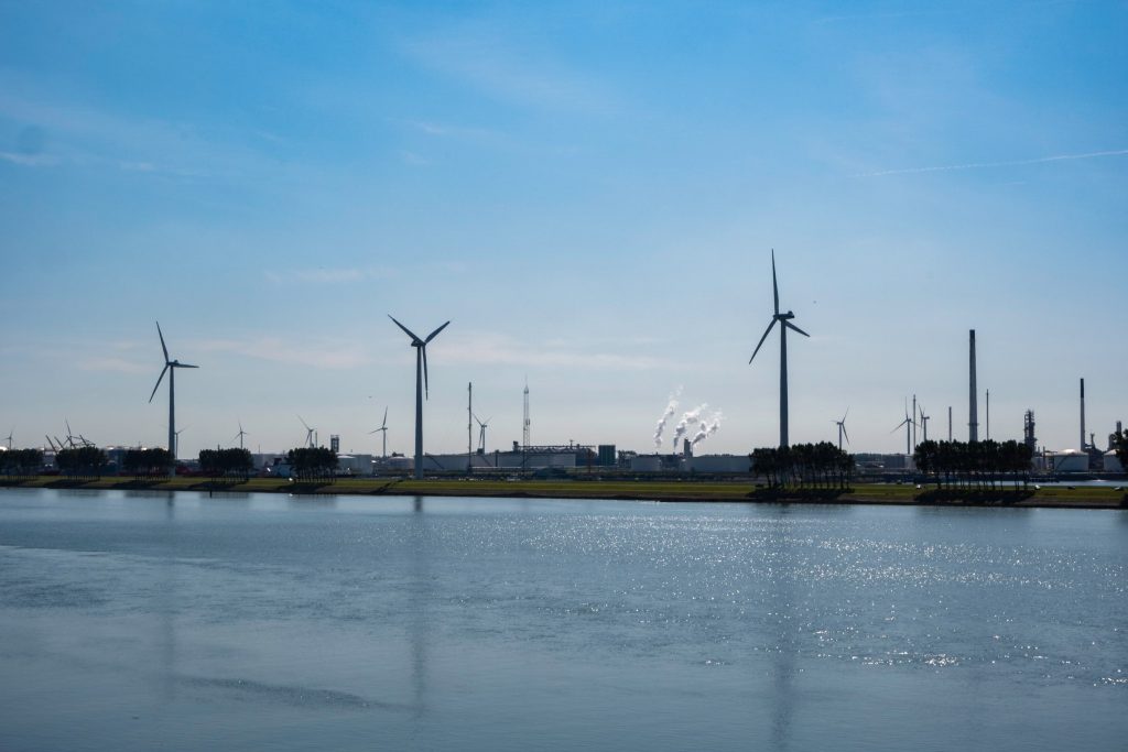 El hidrógeno juega un papel decisivo en la transición energética hacia una economía 100 % verde.© Anant Chandra -unsplash.