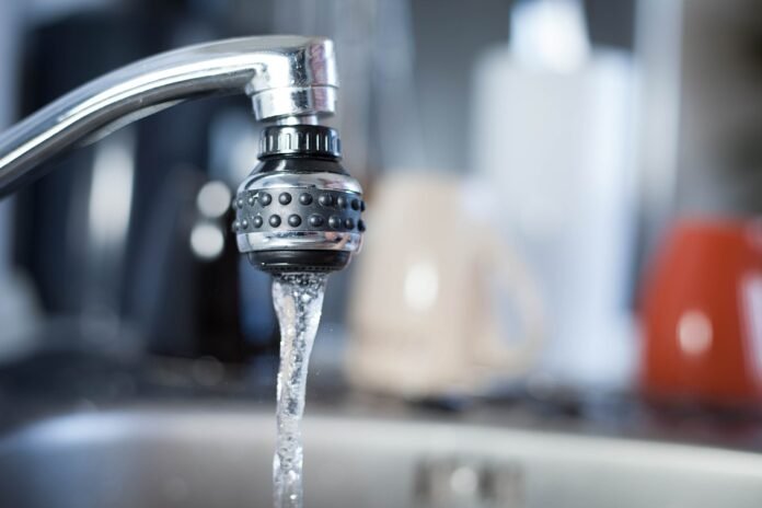 agua-grifo-cocina-PIXABAY-6WWnFw.jpg