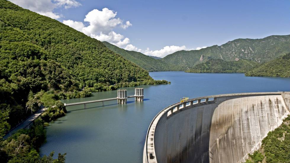 Una instalación hidroeléctrica en Cataluñarn rn