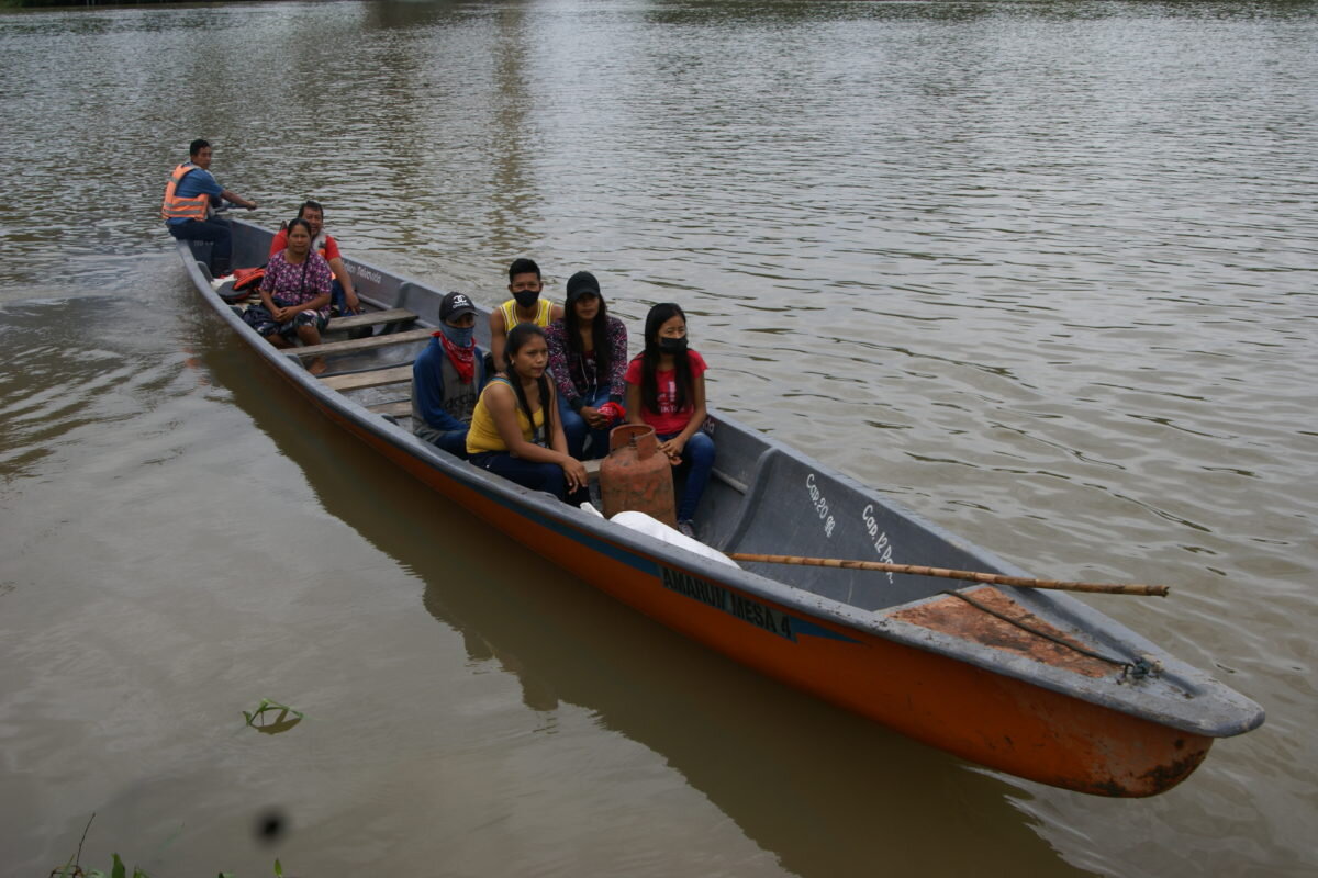 La erosión en el río Coca ya ha avanzado cerca de 9 km y el impacto del derrame petrolero llegó, incluso, al río Napo. Foto: Diego Cazar Baquero.