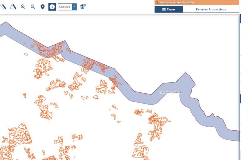 Piña dentro del Refugio de Vida Silvestre Corredor Fronterizo en 2015. Información del Sistema Nacional de Información Territorial (SNIT).